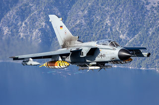 4 - Luftwaffe Panavia Tornado IM2 3975 4359
