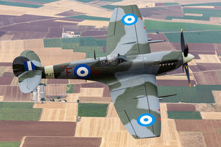 6 - Spitfire LF.IX MJ755 IM1 6128 MJ755