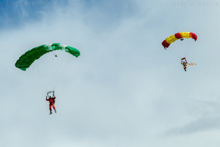 IMG 0901 Parachutists