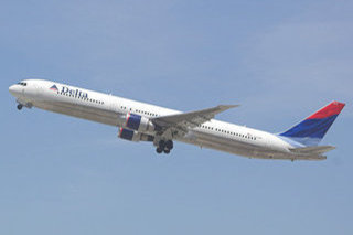 Boeing 767-432-ER, N833MH, Delta Air Lines