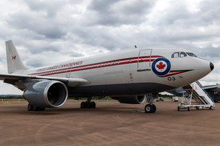 RCAF CC-150 IM1 1664 15003